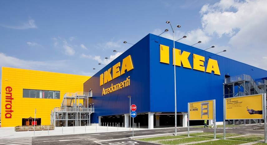 La mafia uccide solo all'Ikea